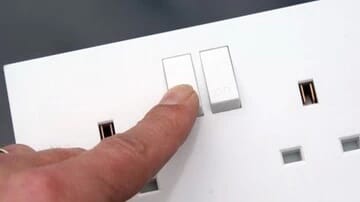 Switch/Socket Installation 1 Switch/Socket Installation 1